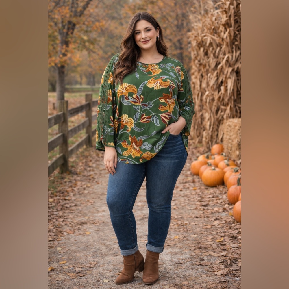 Fever Green Floral Blouse 2X Lace Sleeve Detail Boho Fall Top NWT